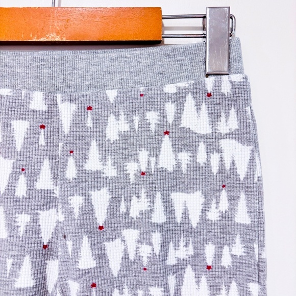 LA VIE EN ROSE Grey waffle pajama bottoms with fir tree pattern - Picture 7 of 8